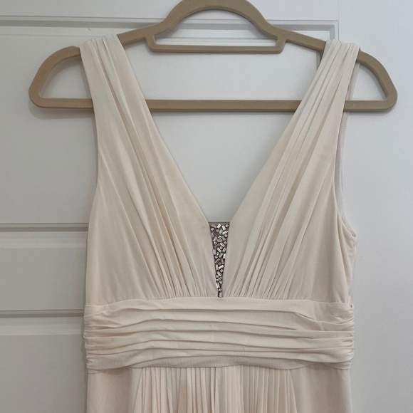 BCBC MaxAzria, Small Cream Greek Goddess Gown - Picture 1 of 9